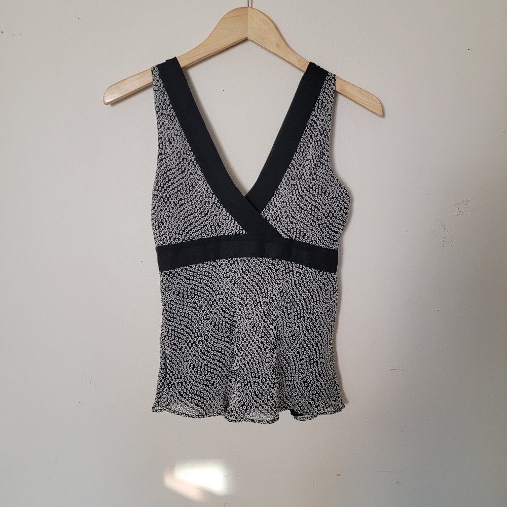 Super Cute Whimsigoth Y2K V-Neck Blouse Size 6P